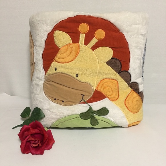 KIDS LINE LG EMB BABY BLANKET SOFT PLUSH 35X44 EUC Like new. - Picture 15 of 15